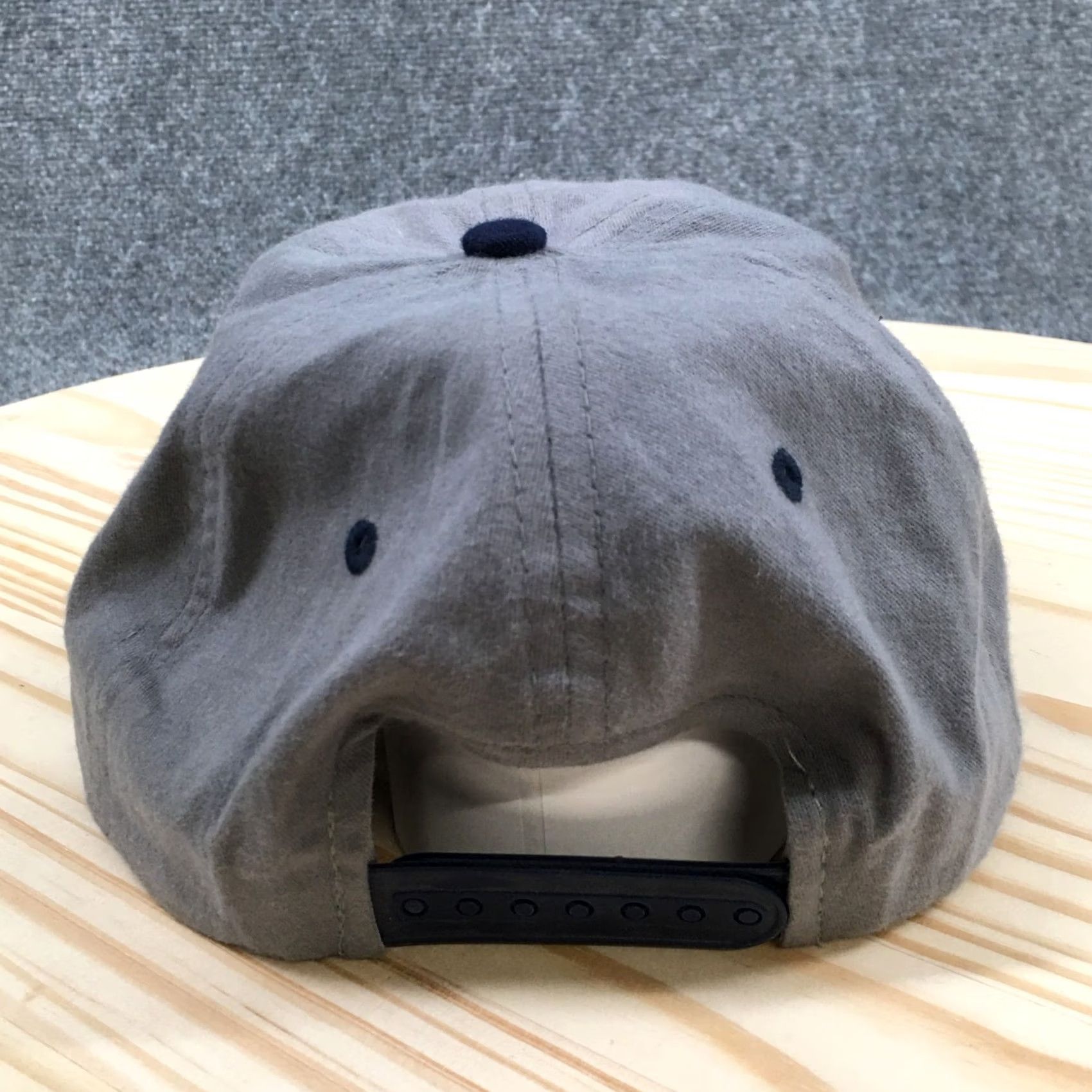 Logo 7 Busch Light Baseball Cap Hat Mens One Size Grey Embroidered Logo Adjustable Size ONE SIZE - 7 Thumbnail