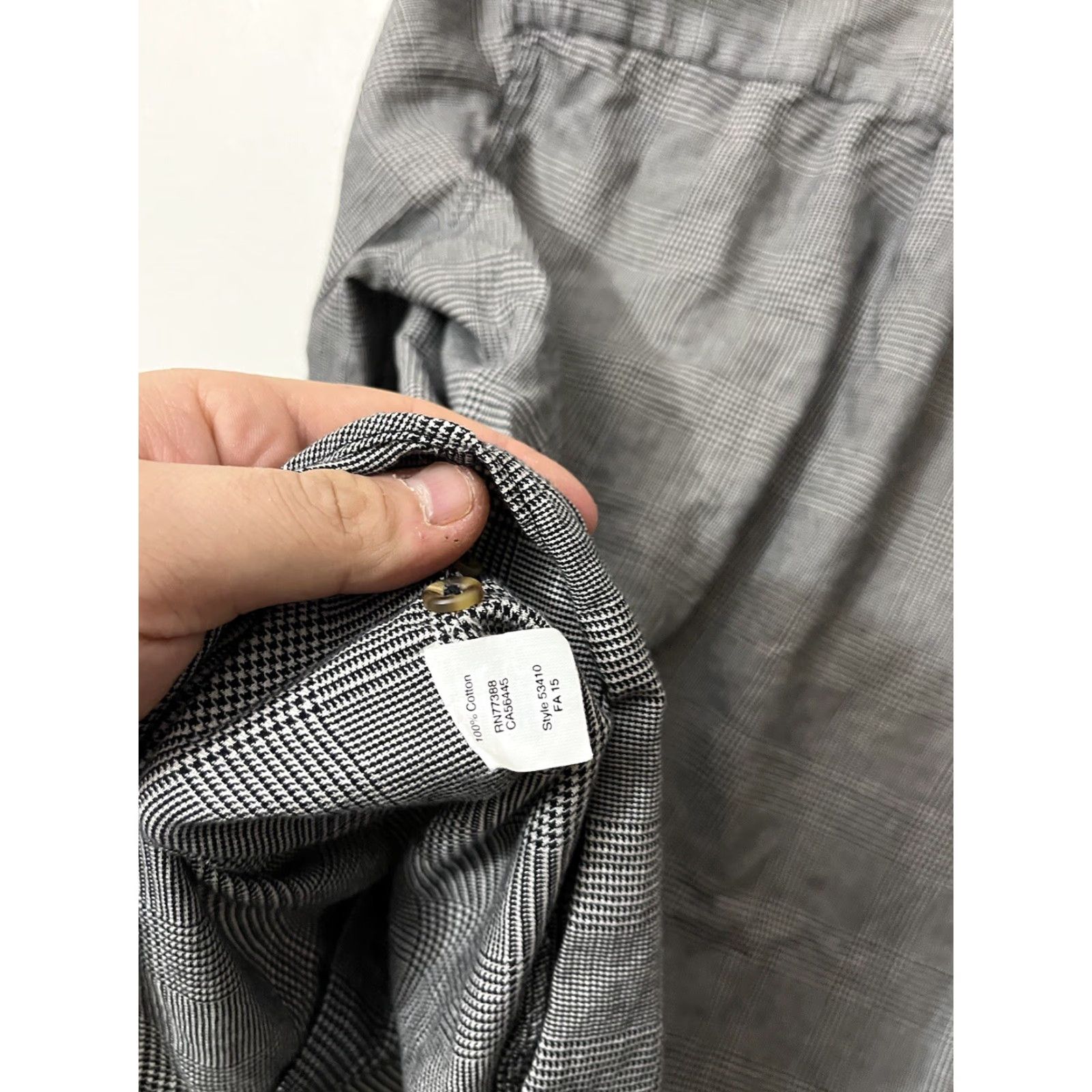J.Crew VINTAGE J.CREW Button-Front Shirt Men’s Plaid 100% Cotton Small Gray Plaid, Long Sleeve, Casual, 53410, Regular Fit, Size S, Mens Size US S / EU 44-46 / 1 - 4 Thumbnail