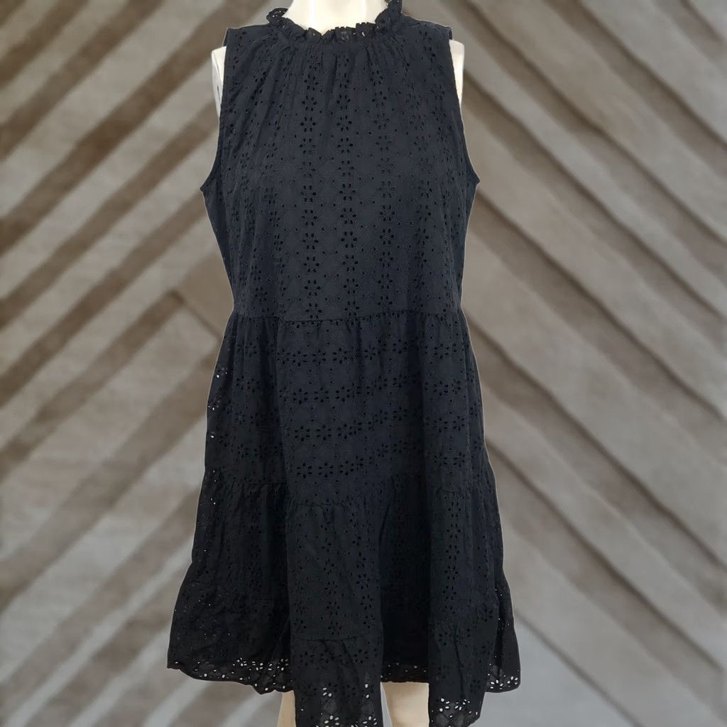 Loft VINTAGE LOFT WOMEN'S SMALL TALL BLACK EYELET SLEEVELESS RUFFLE DRESS ST DRESS Womens ST Size S / US 4 / IT 40 - 1 Thumbnail