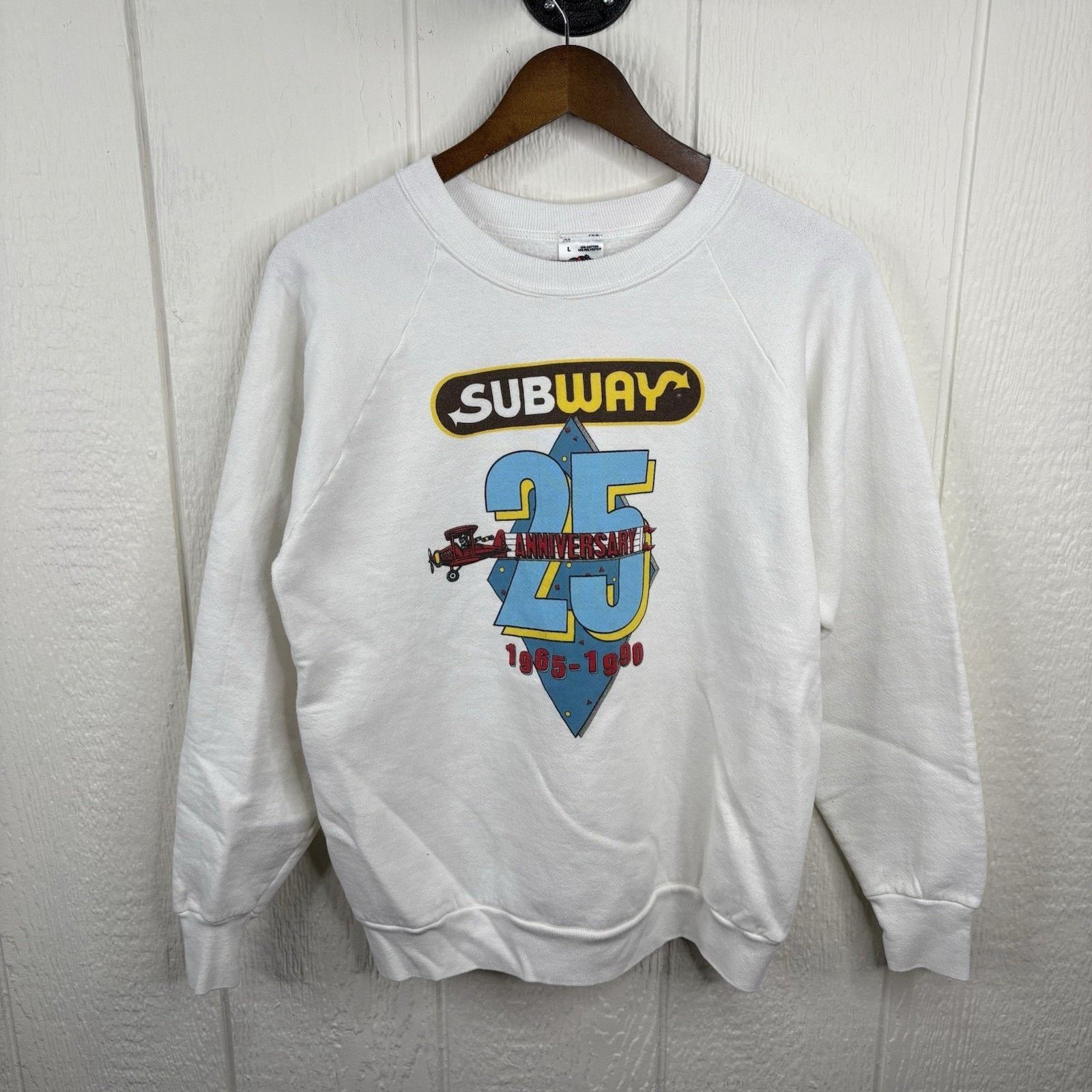 Fruit Of The Loom Vintage 1995 White Subway 25th Anniversary Crewneck Large Size US L / EU 52-54 / 3 - 1 Thumbnail