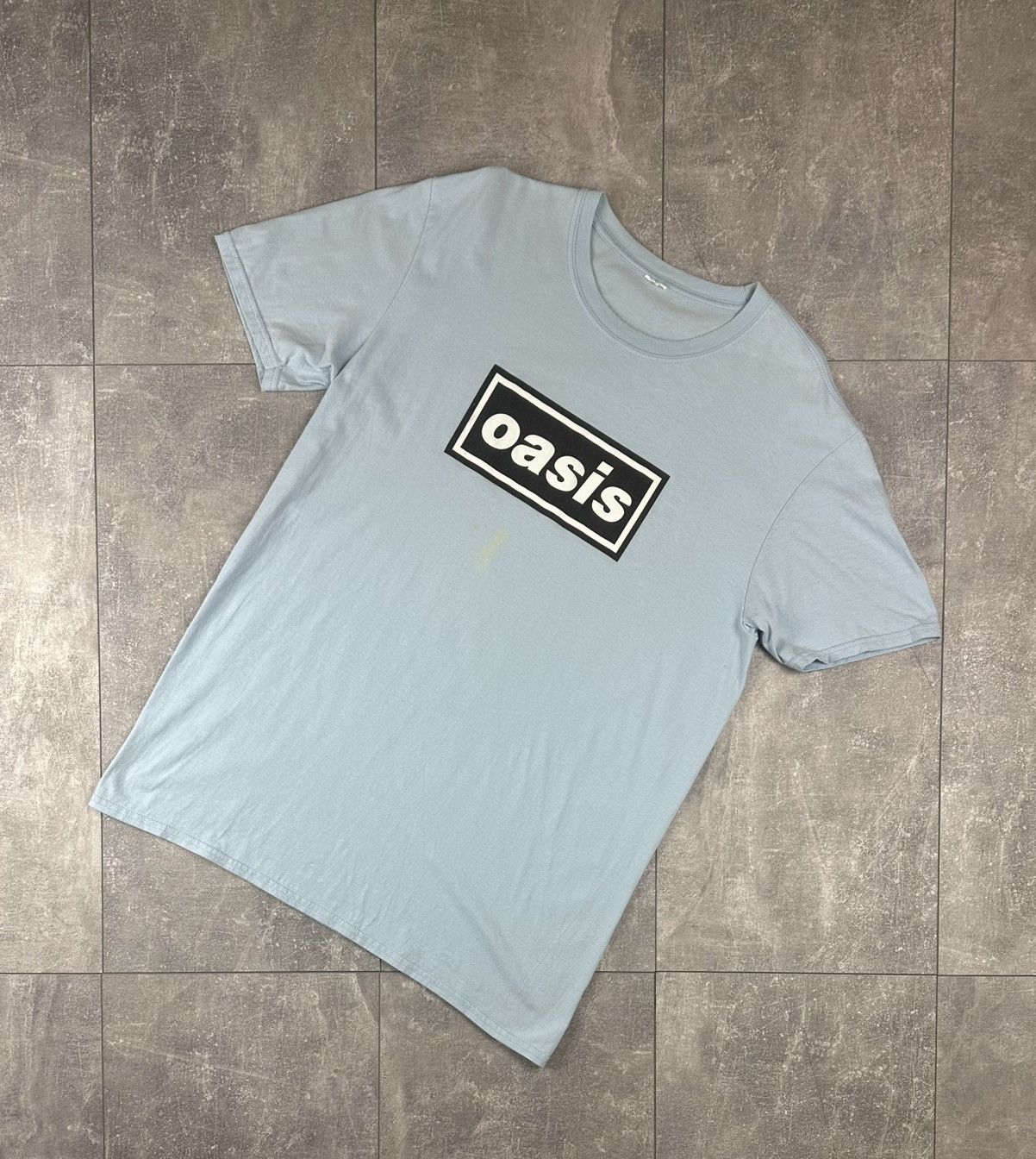 Gildan Oasis Vintage Big Logo Mens Blue T-Shirt Size US L / EU 52-54 / 3 - 2 Thumbnail