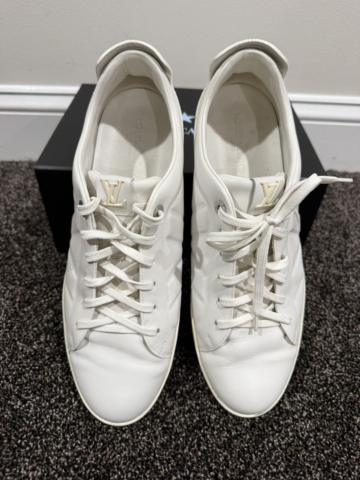 Louis Vuitton Louis Vuitton Fuselage LV Leather / Suede White Sneakers Size US 10 / EU 43 - 8 Thumbnail