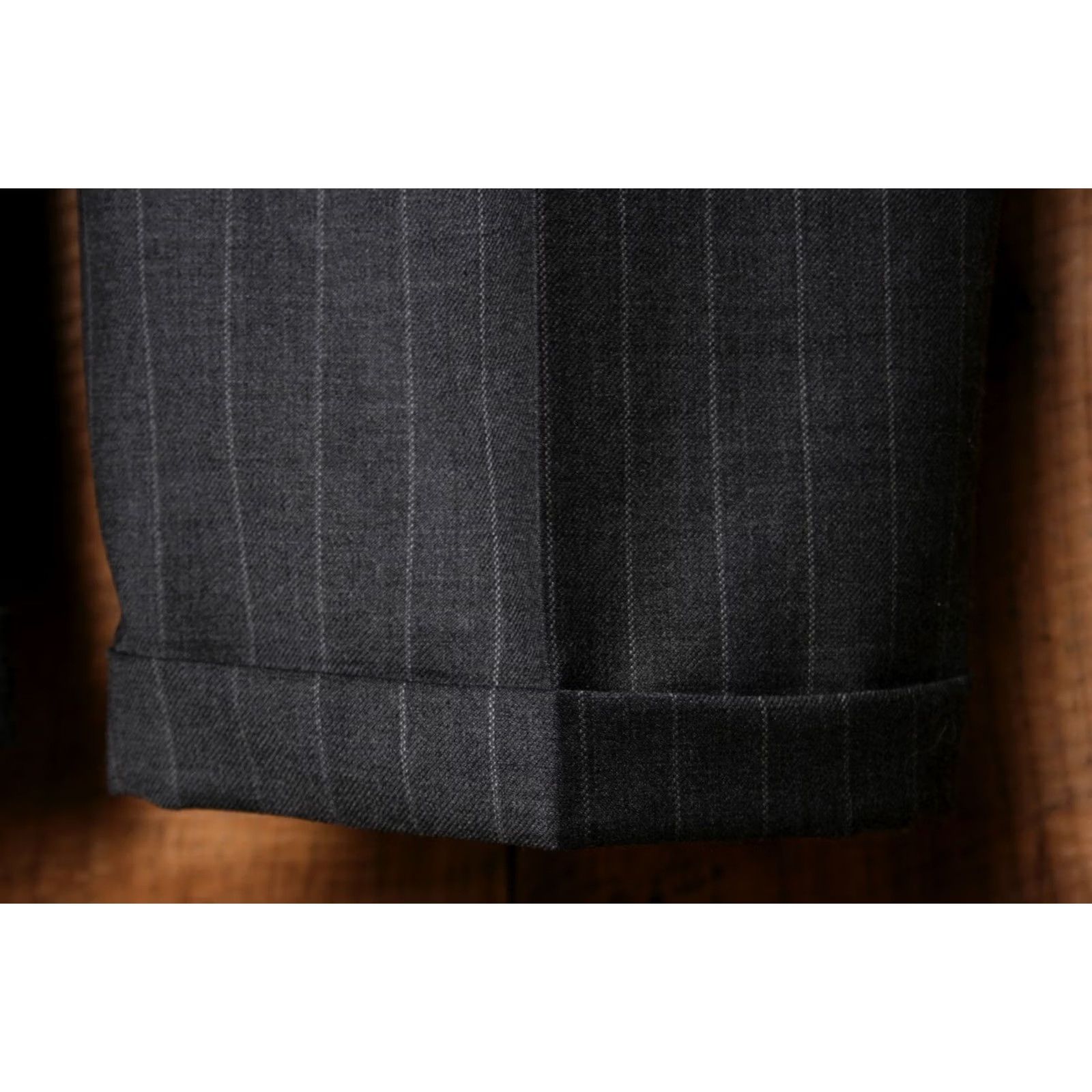 Vintage Sette Ponti Mack Charcoal Gray Pinstriped 100% Wool Dress Pants Sz. 42x30 Mens Pants Flat Front High Rise 30.25" Inseam Dress Pants Size US 42 / EU 58 - 5 Thumbnail