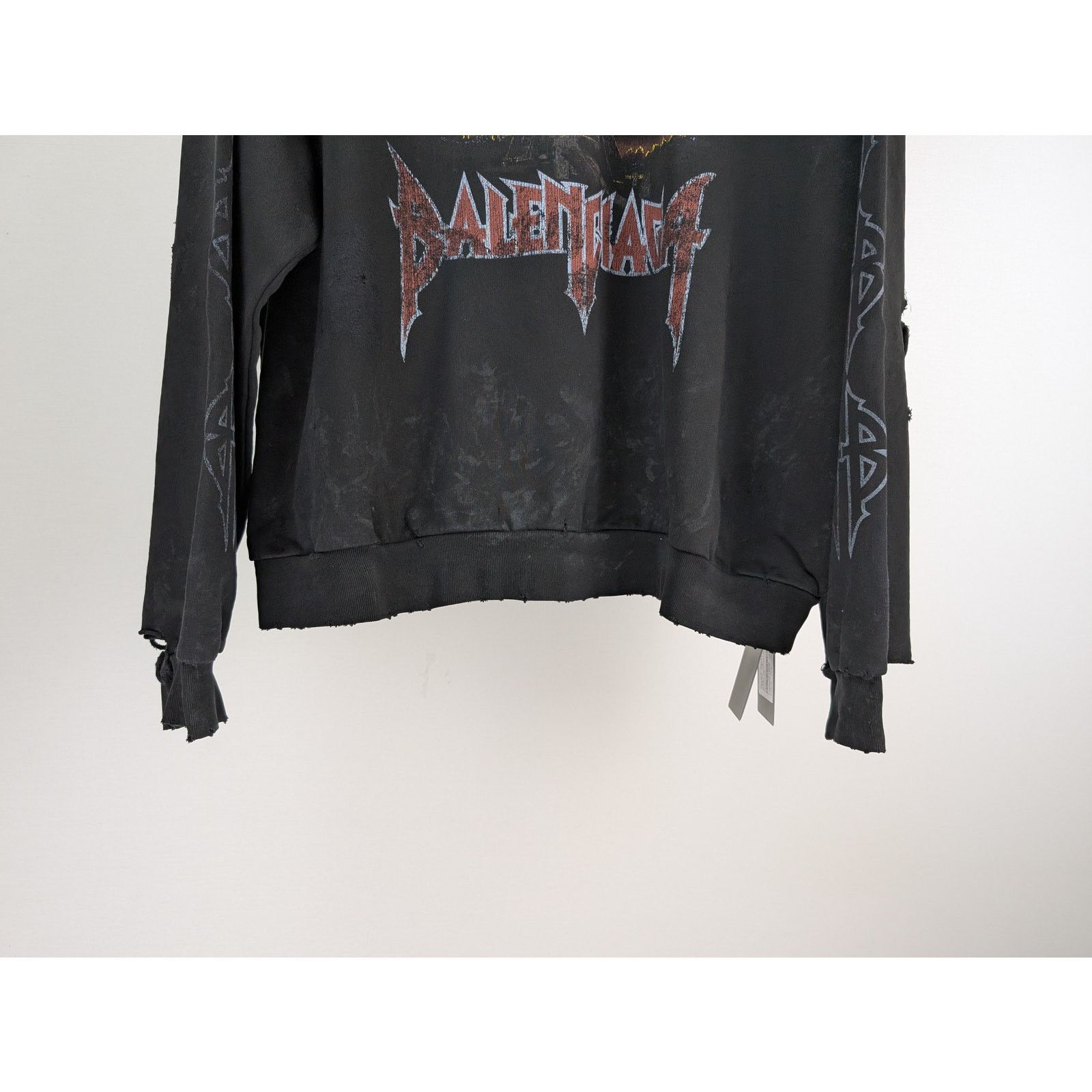 Balenciaga o1rshd1 No Pocket Large Fit Hoodie in Washed Black Size US L / EU 52-54 / 3 - 3 Thumbnail