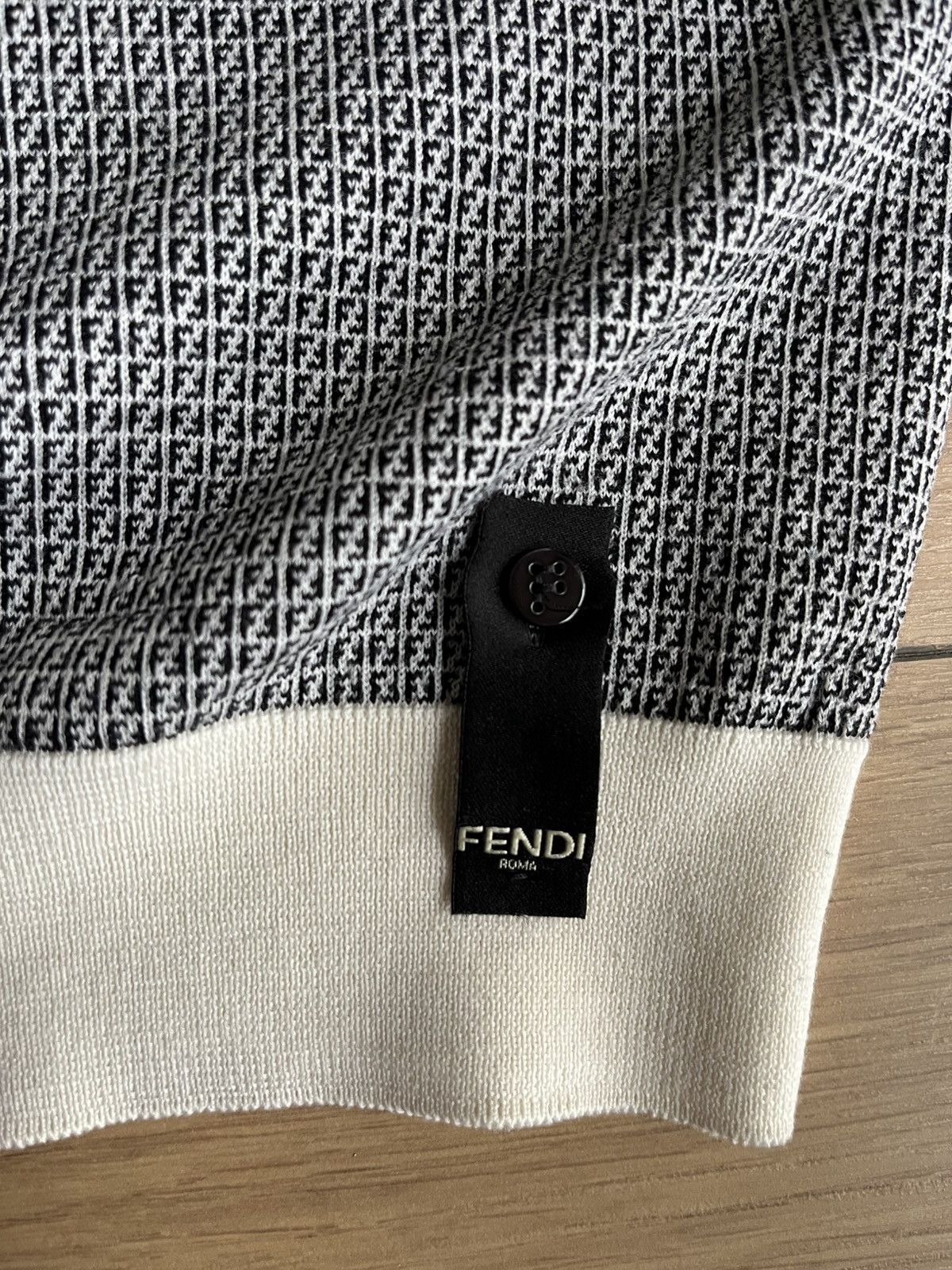 Fendi Fendi FF Wool Pullover Size US M / EU 48-50 / 2 - 4 Thumbnail