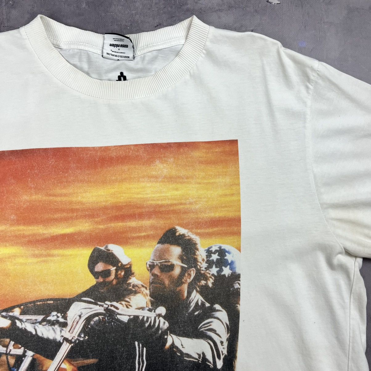 Marcelo Burlon Rare! Marcelo Burlon x Easy Rider Big Logo Tee Luxury Size US L / EU 52-54 / 3 - 5 Thumbnail