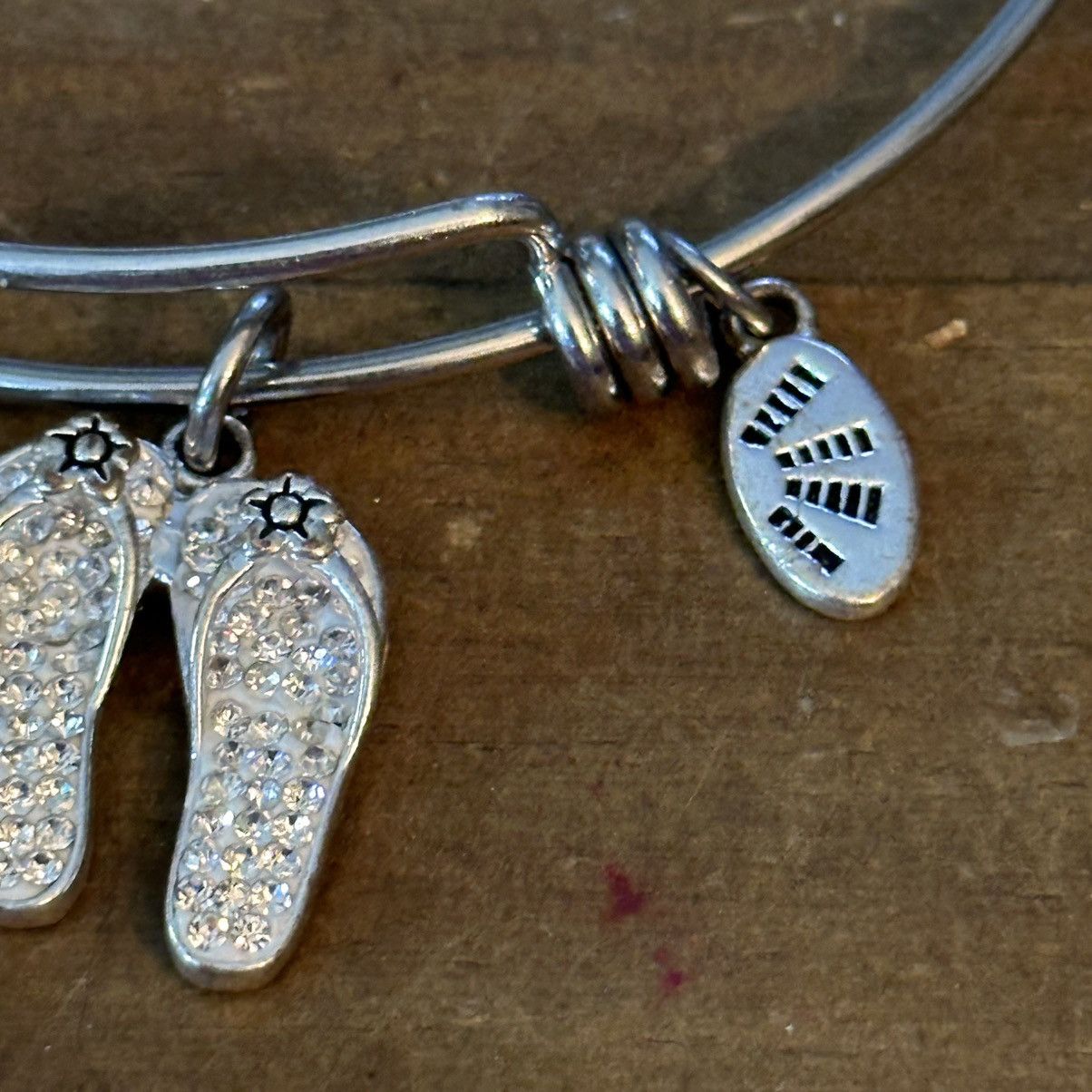 Other Silver tone rhinestone flip flops expandable bangle bracelet Size ONE SIZE - 4 Thumbnail