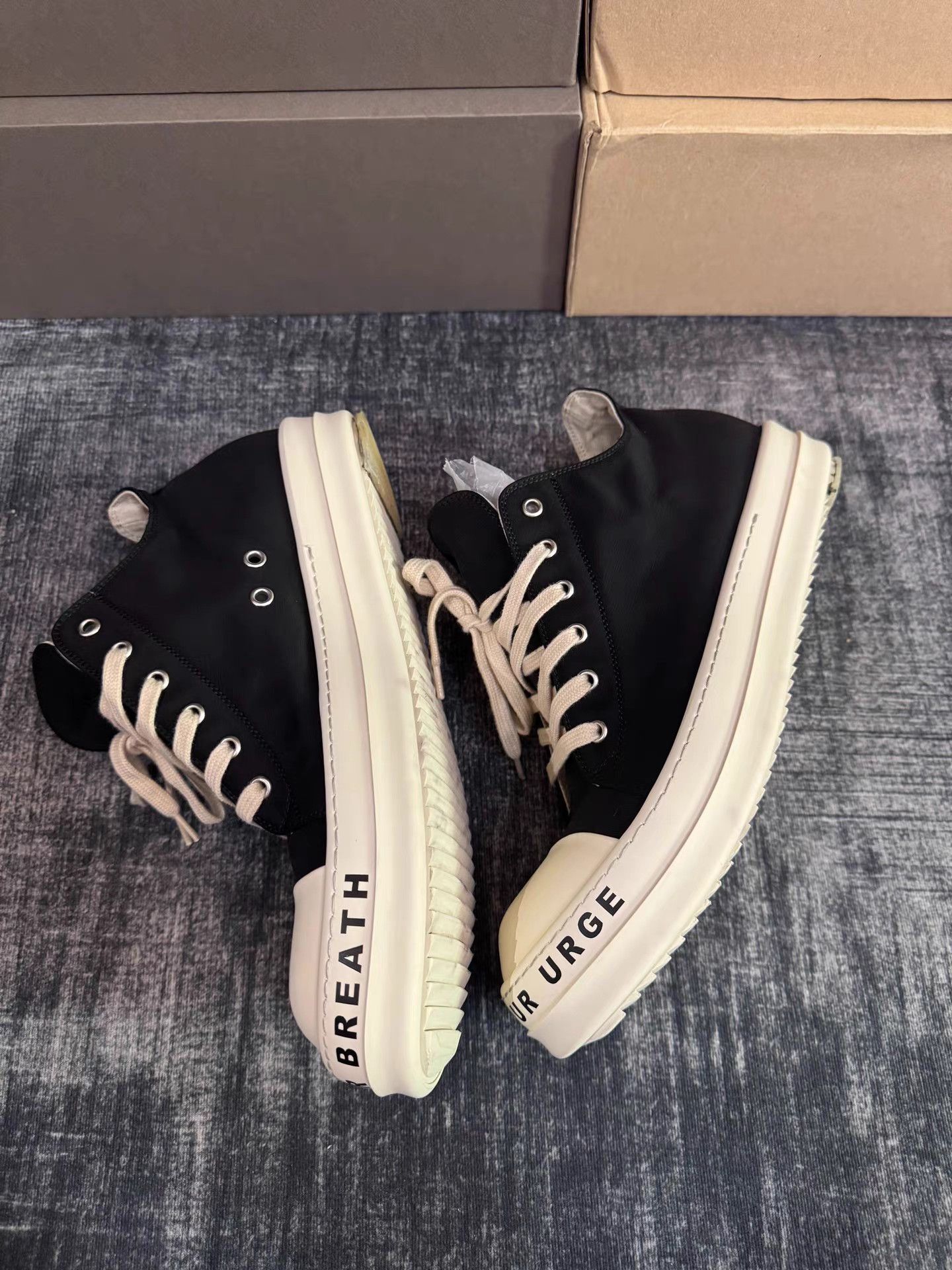 Rick Owens Rick Owens DRKSHDW New Satin Low Top Size US 11 / EU 44 - 6 Thumbnail