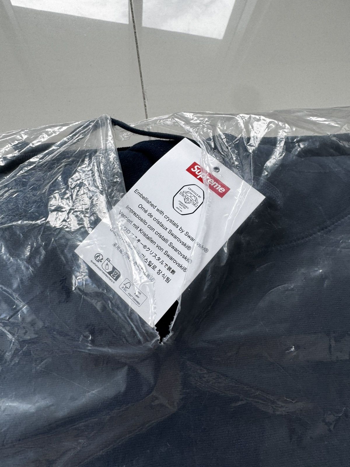 Supreme × Swarovski Supreme Swarovski Motion Logo Hoodie Sweatshirt Navy Size US XL / EU 56 / 4 - 4 Thumbnail