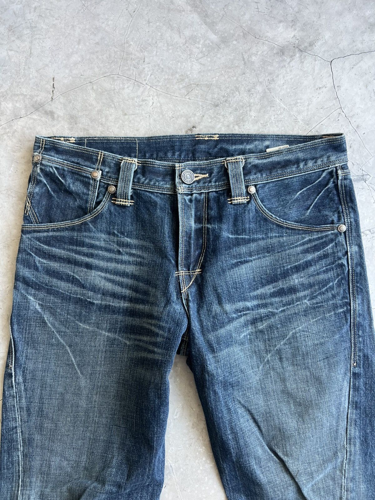 Levi's Vintage Levis Engineered Twisted Jeans Tag W32 Actual 33x30 Size US 32 / EU 48 - 3 Thumbnail