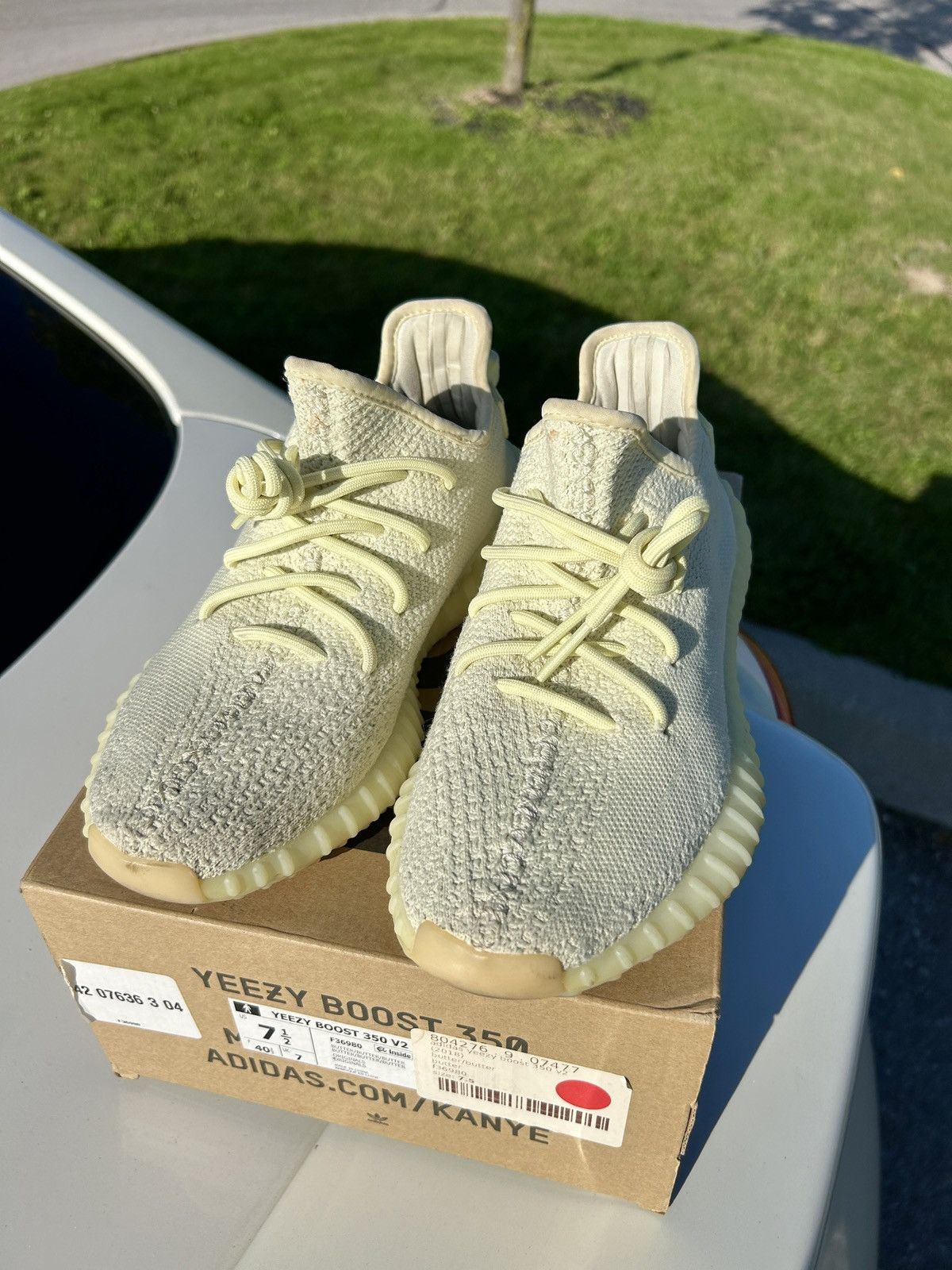Adidas × Kanye West Adidas Yeezy Boost 350 V2 Butter Size US 7.5 / EU 40-41 - 3 Thumbnail