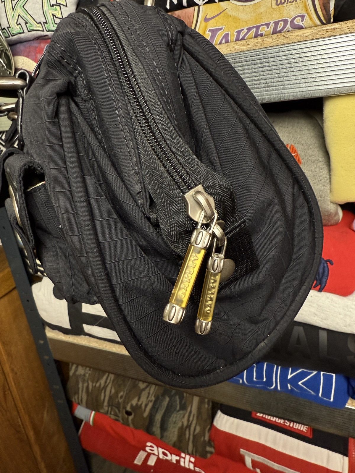 Oakley Crazy Vintage Oakley Bag Size ONE SIZE - 9 Thumbnail