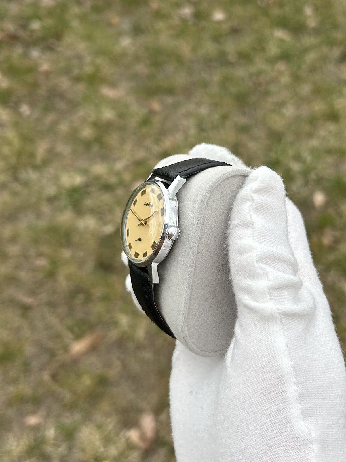 Vintage Vintage Watch Pobeda USSR Soviet Mechanical Retro 1980s Size ONE SIZE - 17 Thumbnail