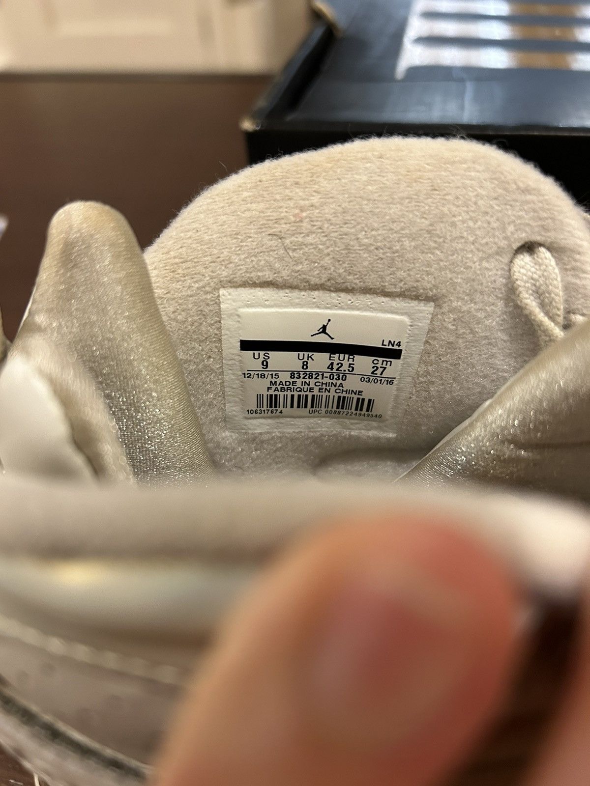 Jordan Brand Jordan 8 Retro ‘Champagne’ Size US 9 / EU 42 - 8 Thumbnail