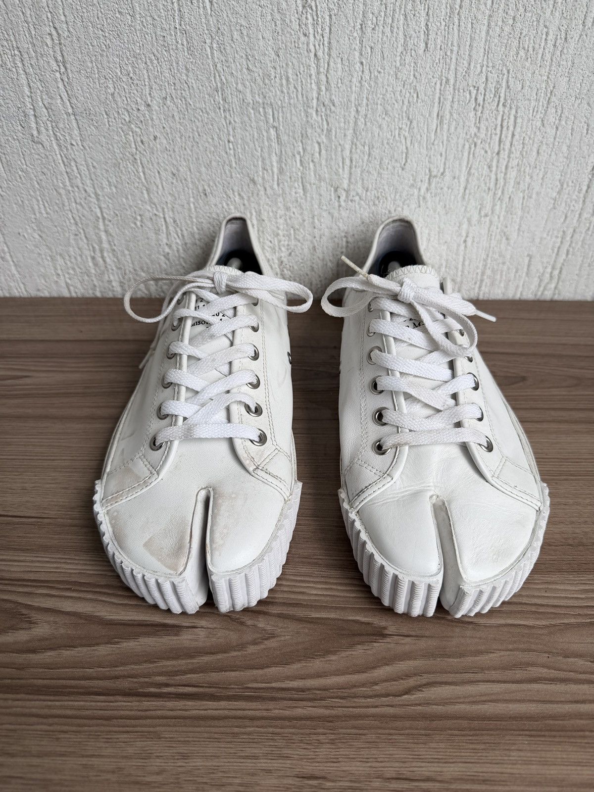 Maison Margiela 🫆tabi leather sneakers Size US 10.5 / EU 43-44 - 7 Thumbnail