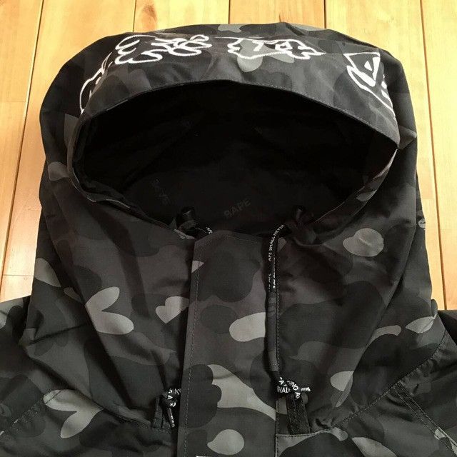 Bape Black Eye Patch × BAPE camo hoodie snowboard jacket APE 2XL Size US XXL / EU 58 / 5 - 4 Thumbnail