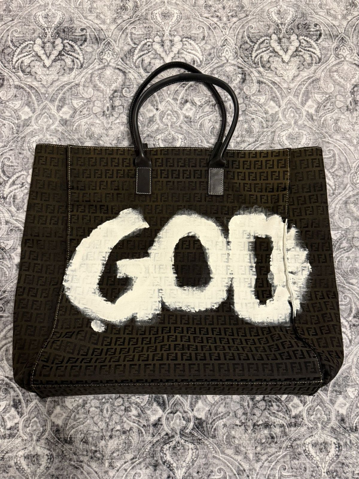 Fendi vintage Fendi XL tote Custom ‘GOD’ Size ONE SIZE - 1 Thumbnail