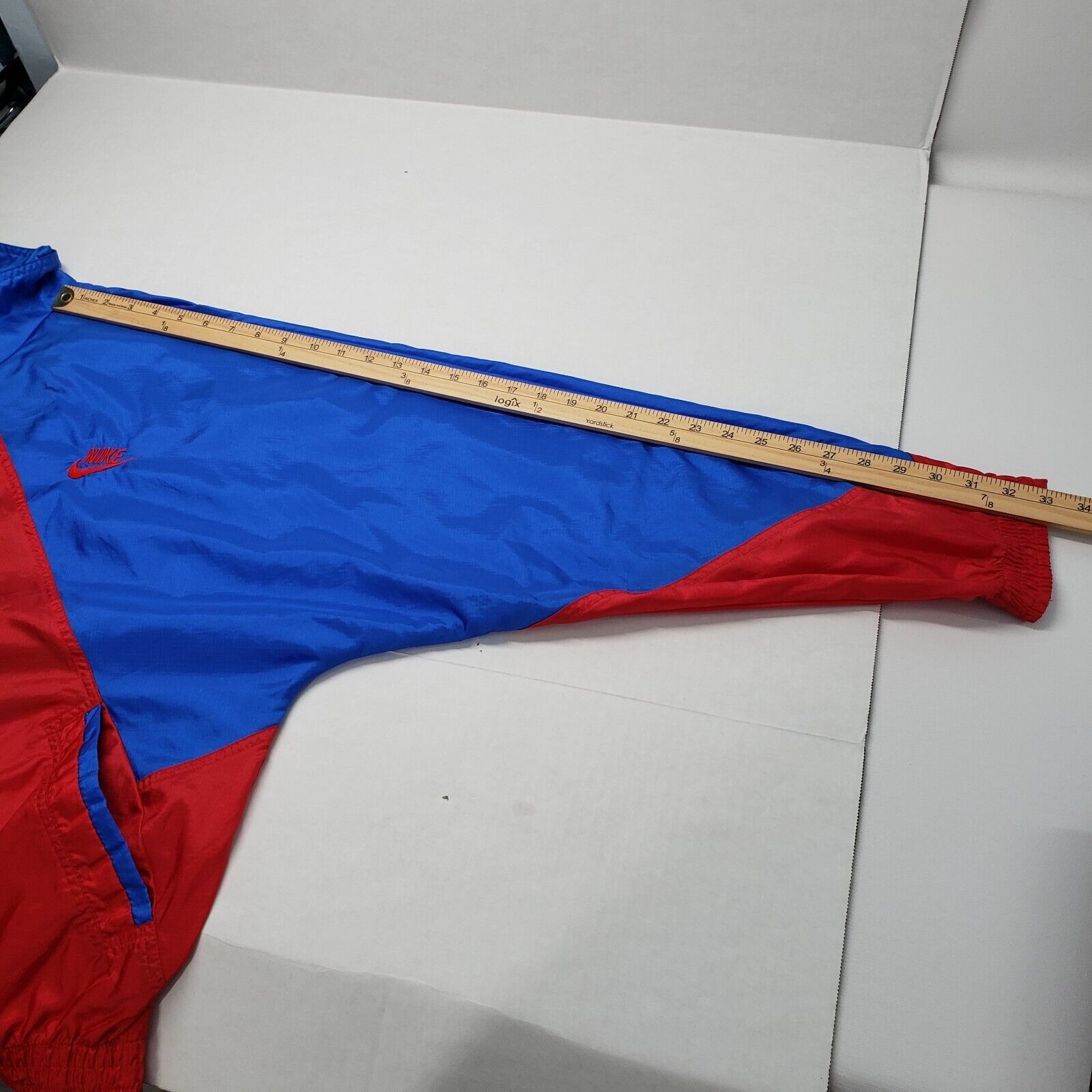 Nike Vintage Nike Windbreaker Jacket Men Large Red Blue Spiderman Size US L / EU 52-54 / 3 - 6 Thumbnail