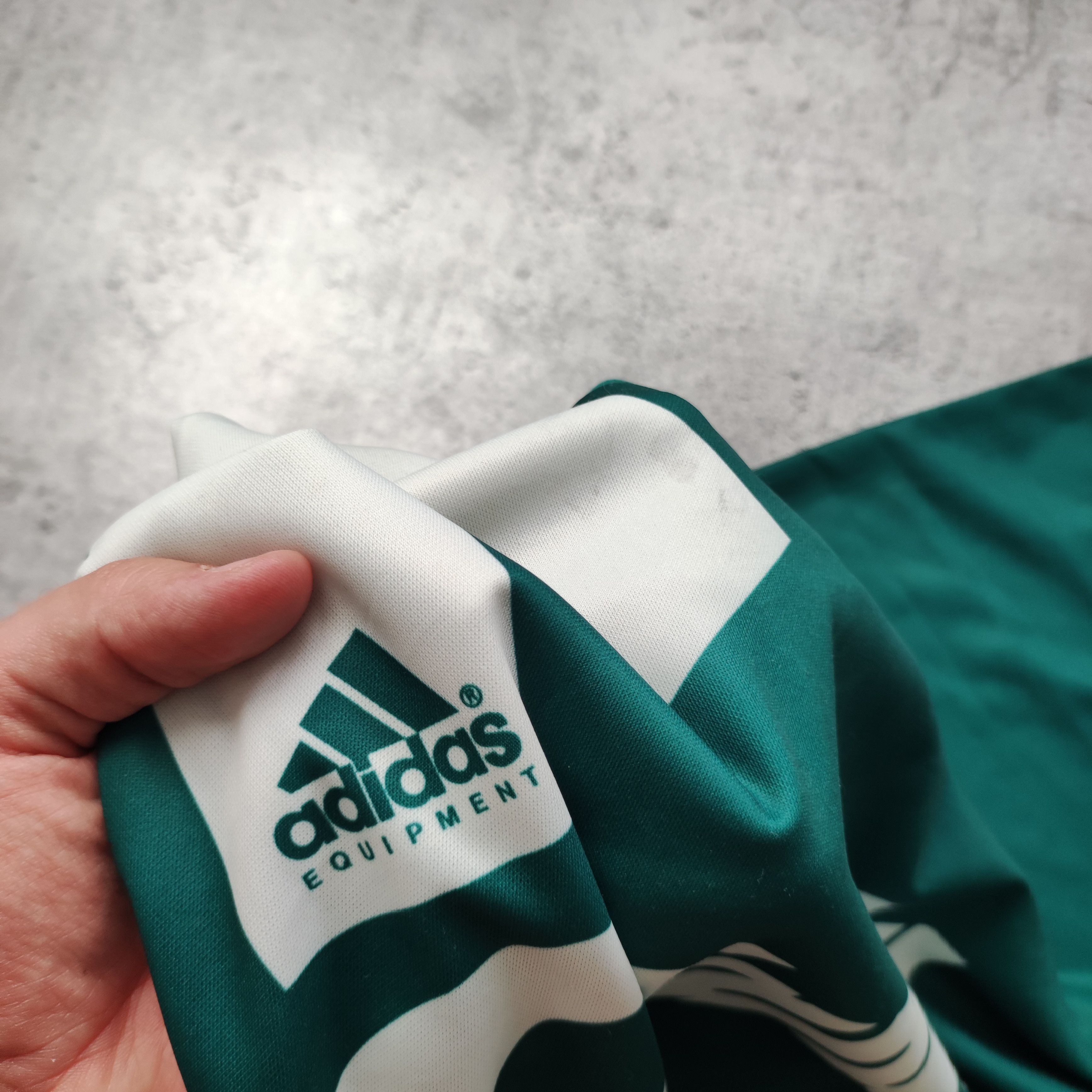 Other Vintage Football Liverpool x Adidas 1991 Away Match Jersey Size US L / EU 52-54 / 3 - 6 Thumbnail