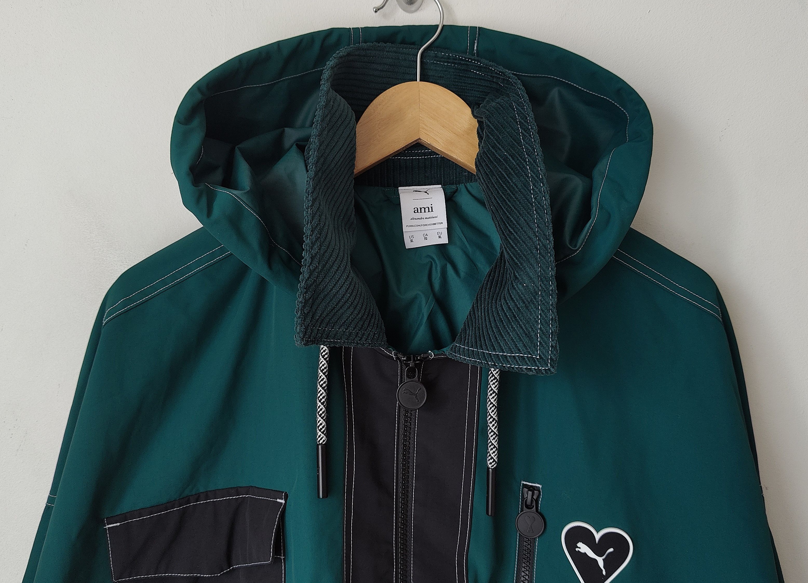 AMI × Puma AMI Paris x Puma Varsity Green Nylon Jacket Size US XL / EU 56 / 4 - 3 Thumbnail
