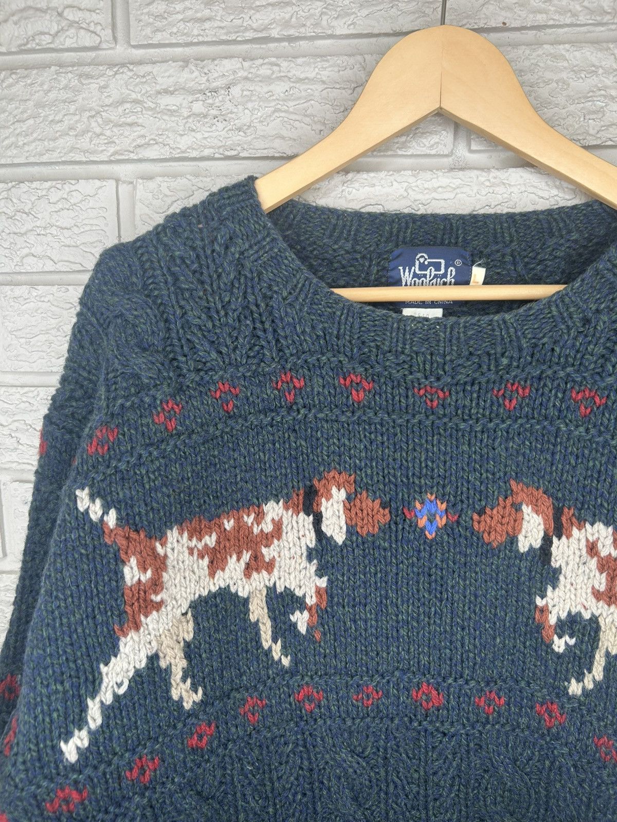 Woolrich Woolen Mills Vintage 80s Woolrich Hunting Dog Cable Knit Sweater Size US L / EU 52-54 / 3 - 3 Thumbnail