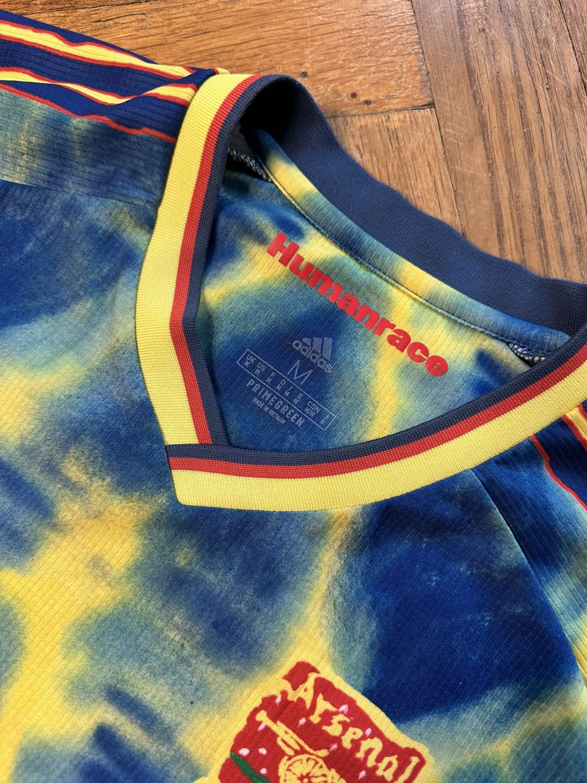 Adidas × Pharrell Adidas Human Race Pharrell Williams Arsenal London FC Size US M / EU 48-50 / 2 - 4 Thumbnail