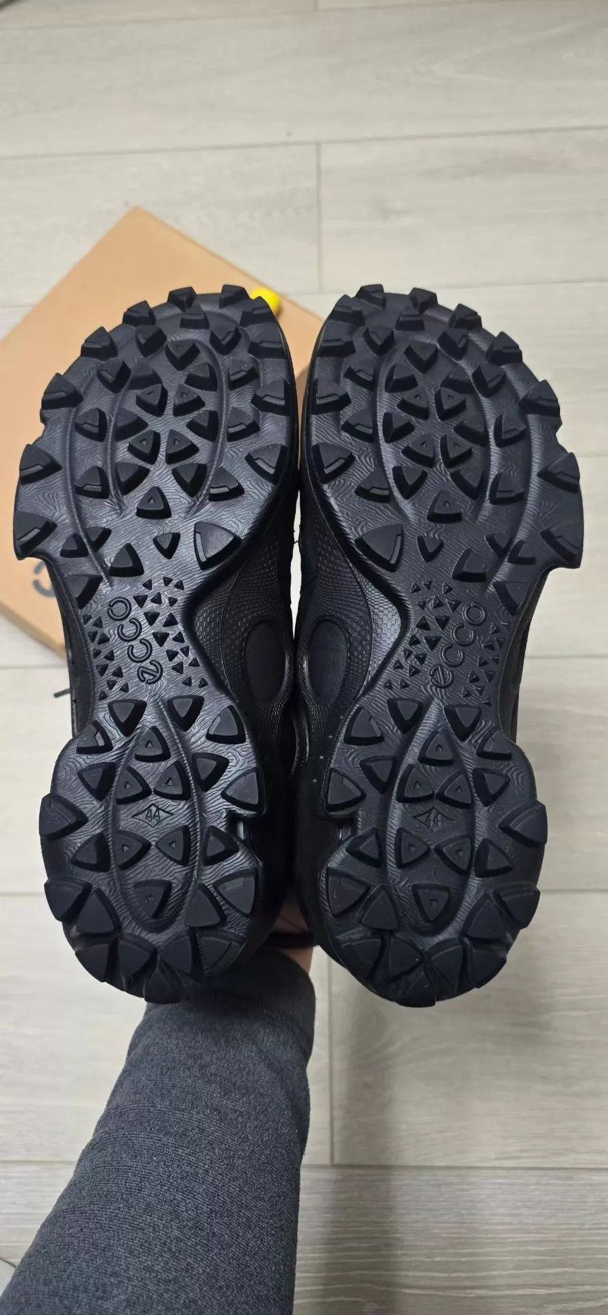 Ecco ecco Biom C Trail Black 44 OG Box Near Mint Shoes Size US 11 / EU 44 - 7 Thumbnail