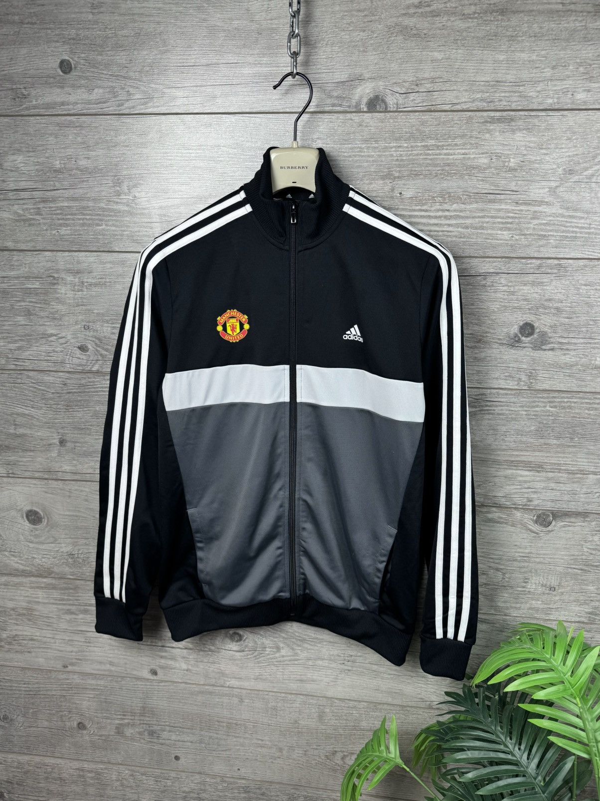 Adidas Adidas FC Machester United Football Jacket size M Size US M / EU 48-50 / 2 - 6 Thumbnail