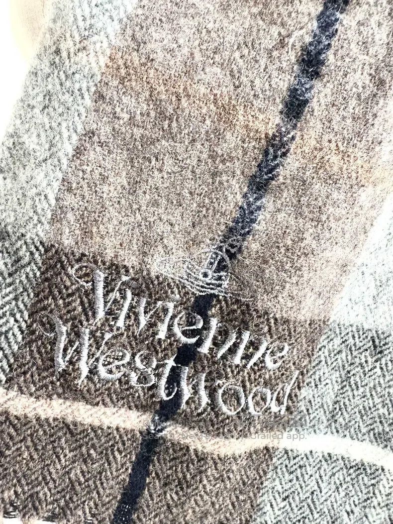 Vivienne Westwood Vivienne Westwood Cappuccino Grey Brown Plaid Scarf Size ONE SIZE - 3 Thumbnail