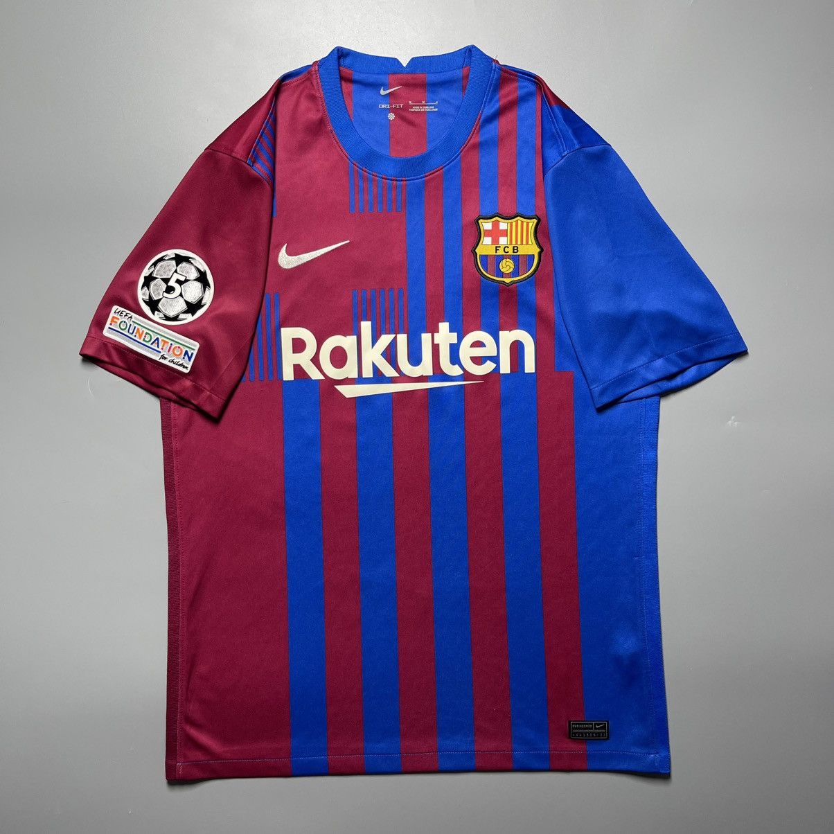Nike BARCELONA NIKE 2021/2022 FOOTBALL HOME JERSEY #19 AGUERO Size US M / EU 48-50 / 2 - 2 Thumbnail