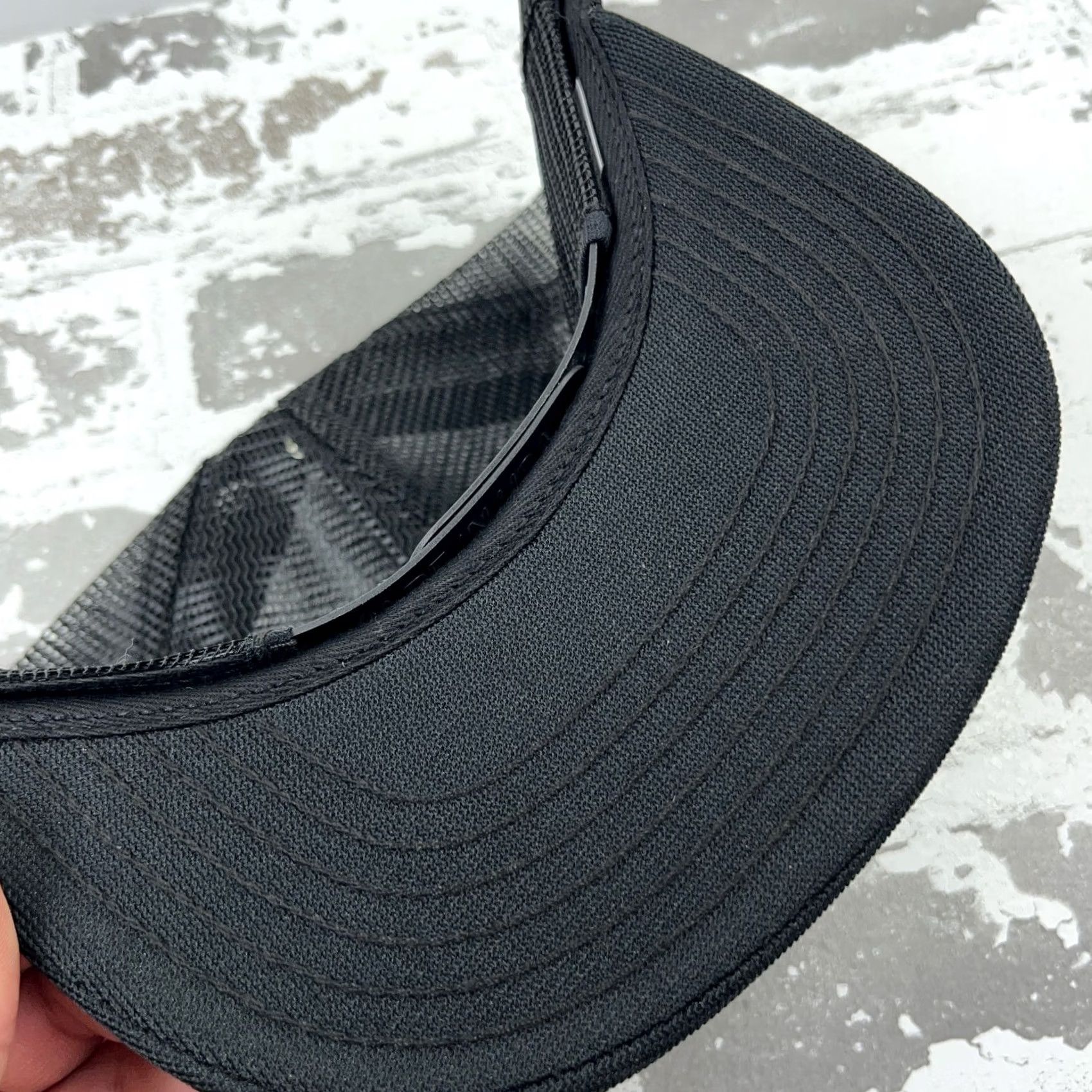 Vintage Vintage 80s/90s Parker Trucker Hat Cap, Black Yellow Snap Back, USA, Cotton, Adjustable, Durable Size ONE SIZE - 5 Thumbnail