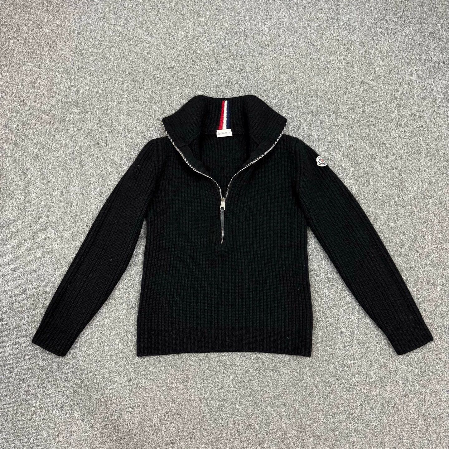 Moncler Moncler half-zip wool sweater L black Size US L / EU 52-54 / 3 - 1 Thumbnail