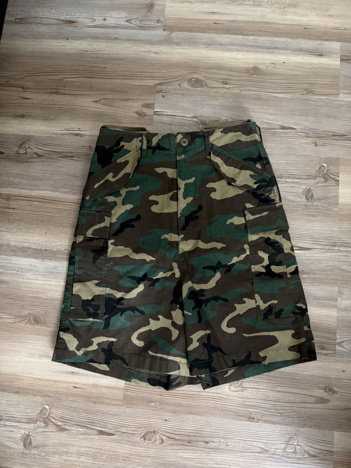 Junya Watanabe Junya Watanabe COMME des GARÇONS Camo Shorts Size US 28 / EU 44 - 1 Thumbnail