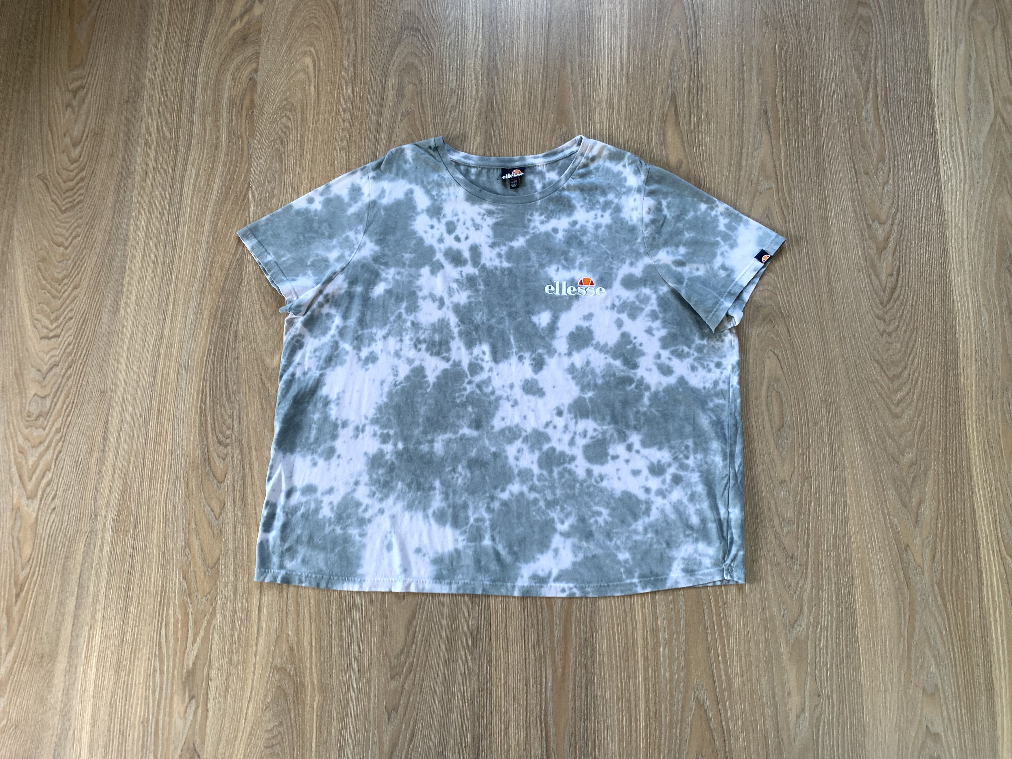 Ellesse × Vintage Ellesse Womens Oversize Cotton Tie Dye T-Shirt Size XXL / US 16-18 / IT 52-54 - 1 Thumbnail