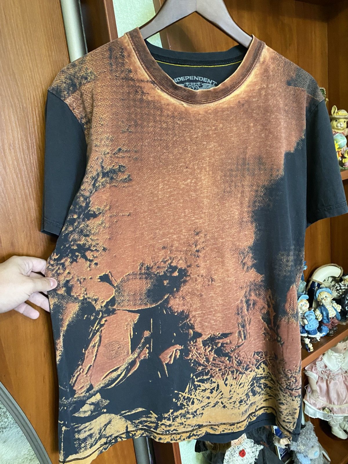 Independent Truck Co. × Vintage RARE Vintage Independent Hewitt Truck Co. sk8 AOP T-shirt Size US L / EU 52-54 / 3 - 2 Thumbnail