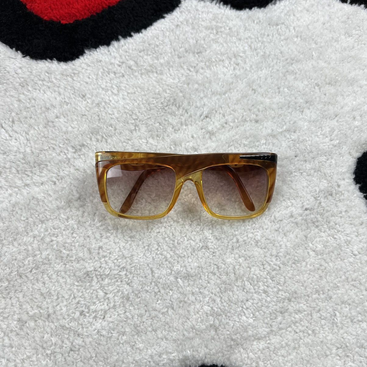 Dior × Vintage Christian Dior 80s Austria 2400 Vintage Unisex Sunglasses Size ONE SIZE - 2 Thumbnail