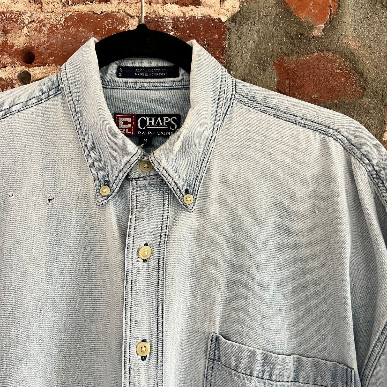 Chaps Ralph Lauren VTG Chaps Ralph Lauren Distressed Men's Denim Shirt M 23x29 Size US M / EU 48-50 / 2 - 2 Thumbnail
