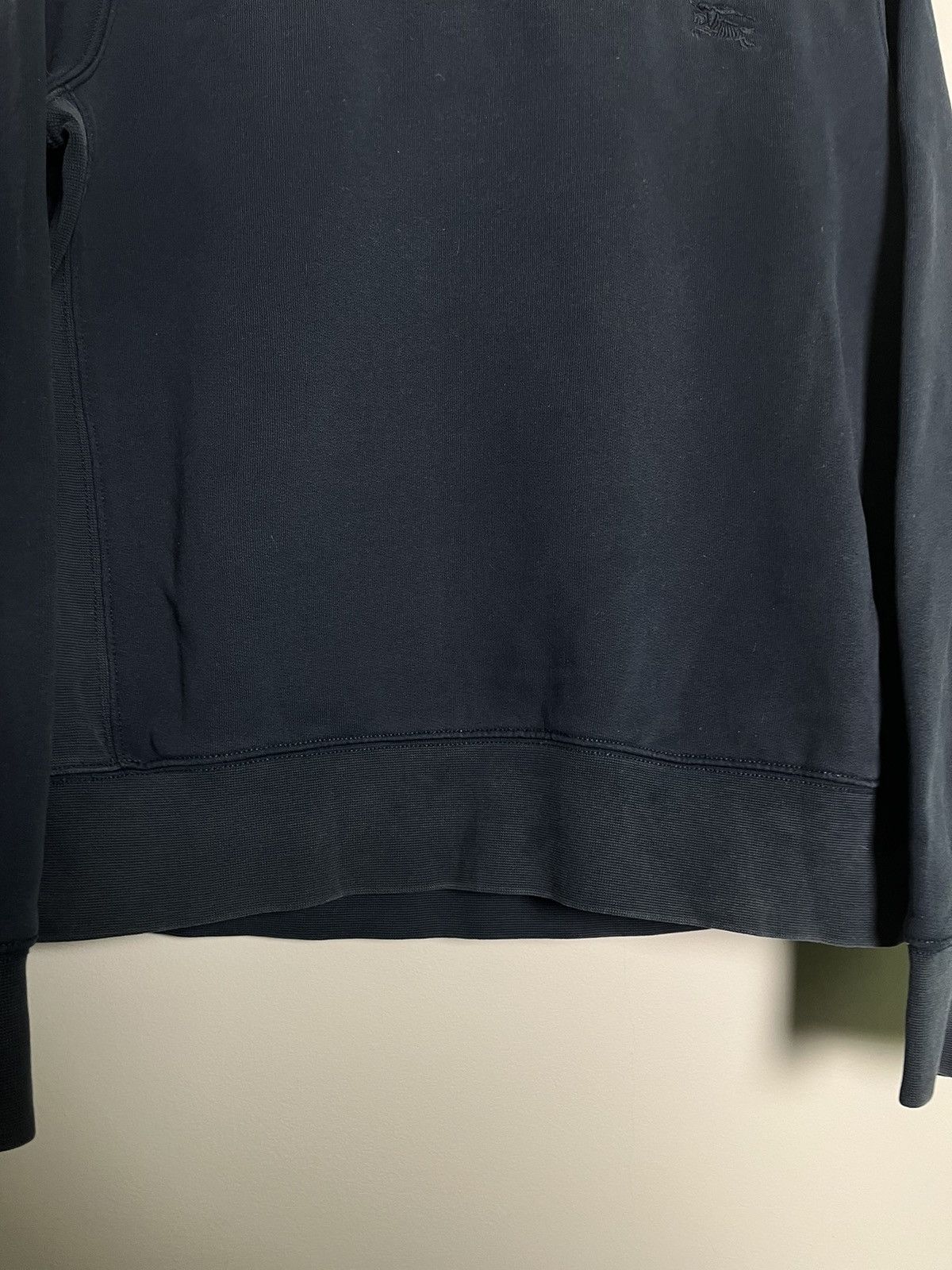 Burberry 🟦 Burberry Crewneck Size US M / EU 48-50 / 2 - 7 Thumbnail