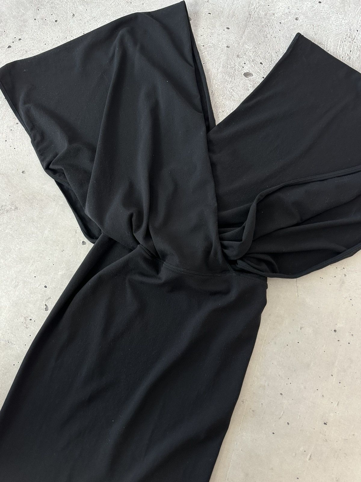 Designer × Wolford Wolford Black With Broad Shoulders Pencil Dress Size XS / US 0-2 / IT 36-38 - 8 Thumbnail