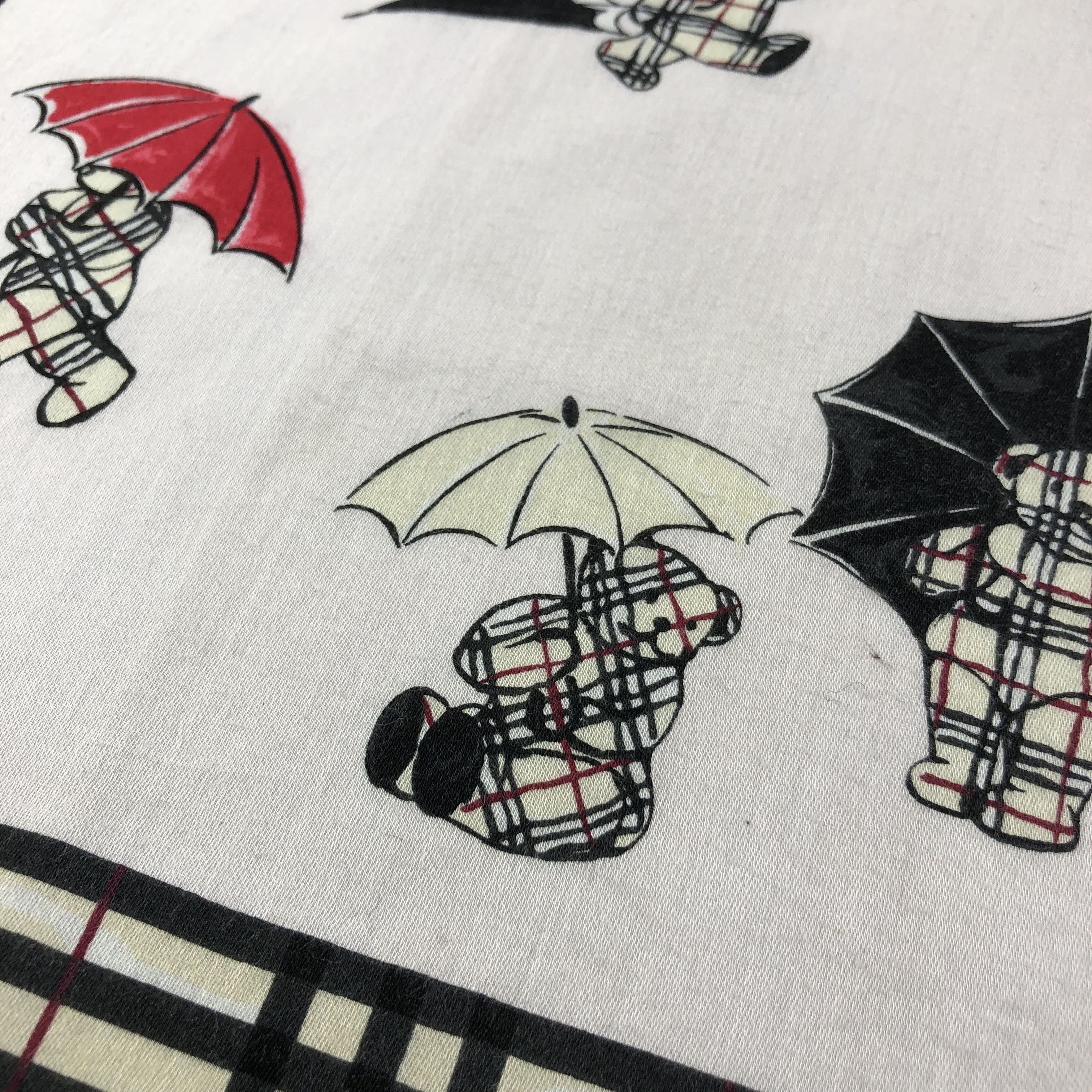 Burberry Burberry Bears Handkerchief Neckerchief Bandana H1677 Size ONE SIZE - 7 Thumbnail