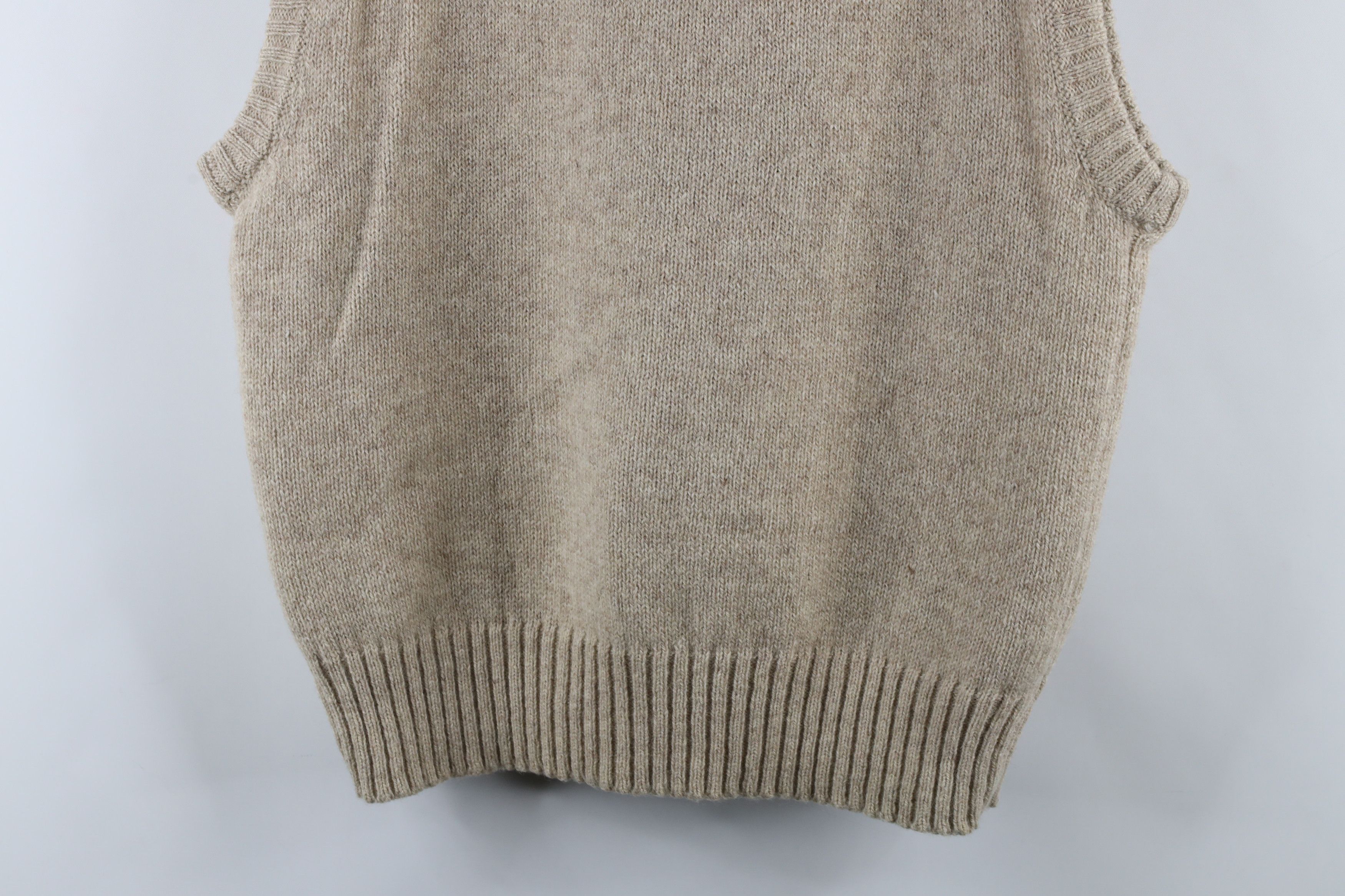 Vintage Vintage 70s Streetwear Knit Argyle Diamond Sweater Vest Size US XL / EU 56 / 4 - 11 Thumbnail