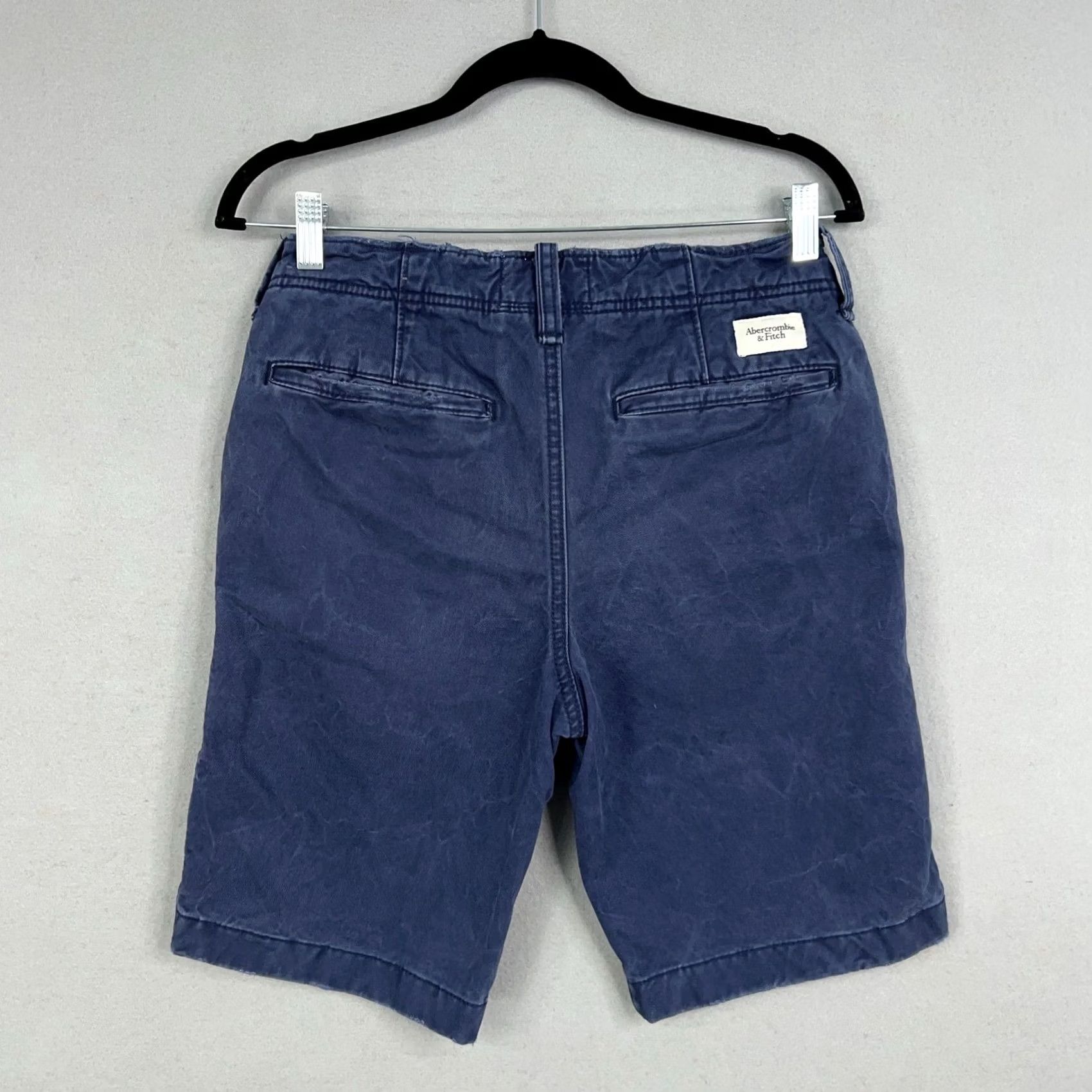 Abercrombie & Fitch Abercrombie & Fitch Shorts Mens 28 Blue Faded Classic Chino Button Fly Preppy Y2K Size US 28 / EU 44 - 7 Thumbnail