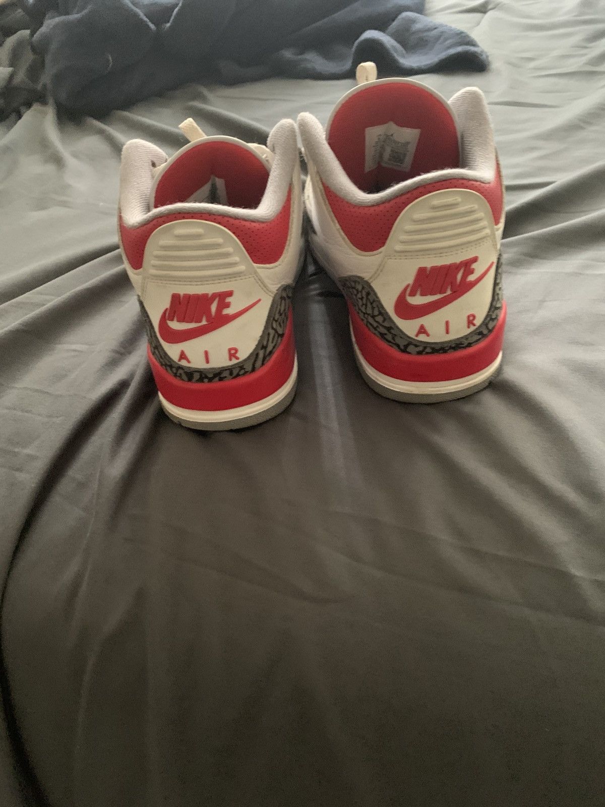 Jordan Brand Jordan 3 fire red Size US 8 / EU 41 - 3 Thumbnail