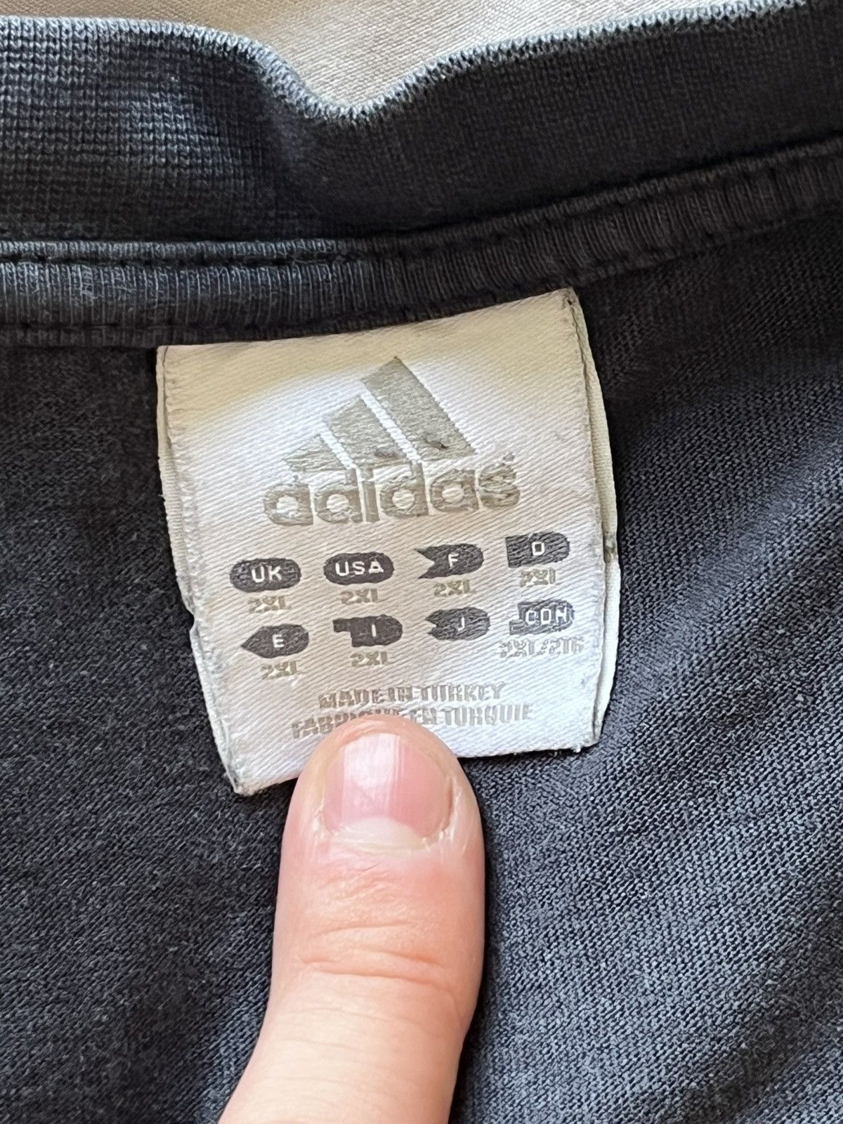 Adidas Vintage T Shirt Adidas Washed Tee Streetwear Y2K 90s Size US L / EU 52-54 / 3 - 4 Thumbnail