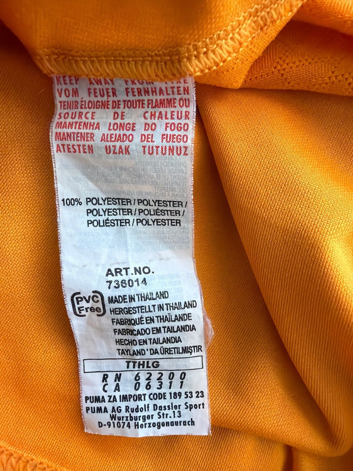 Puma Vintage Ivory Coast 2010/11 Away Jersey - Puma Size US M / EU 48-50 / 2 - 3 Thumbnail