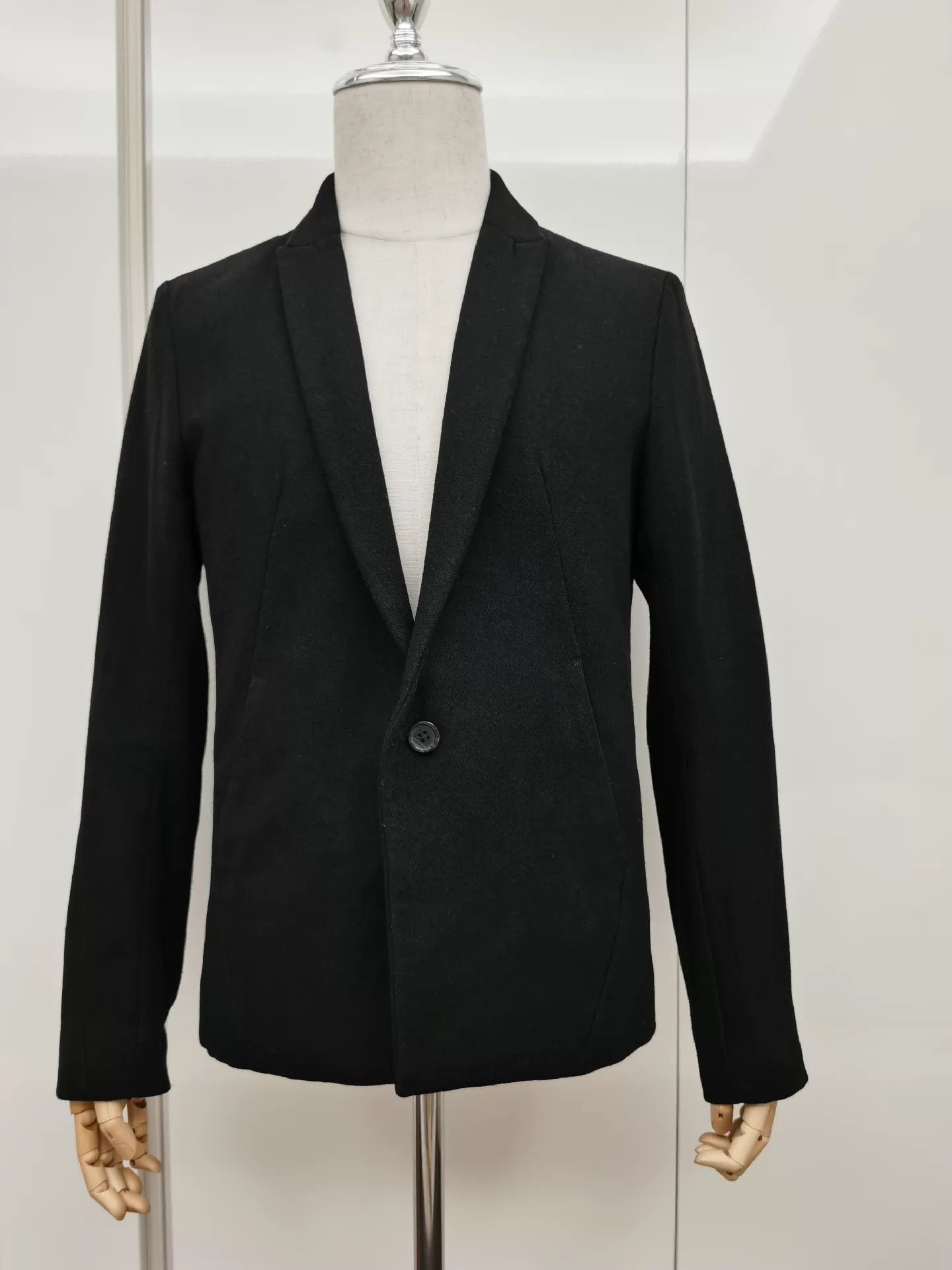 5cm 5cm L Blazer (Worn 2-3x, Bust 50, Length 67) Size US L / EU 52-54 / 3 - 1 Thumbnail