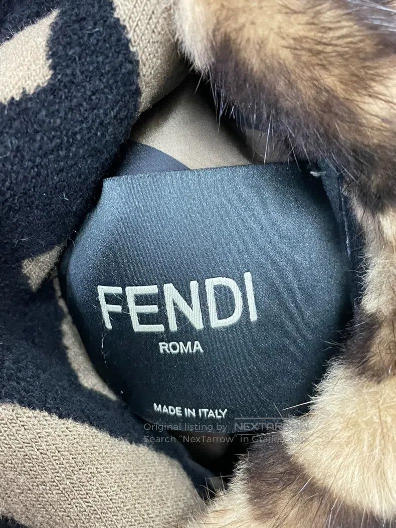 Fendi Fendi Suede and Old Logo Fur Hooded Jacket, Reversible Size XS / US 0-2 / IT 36-38 - 4 Thumbnail