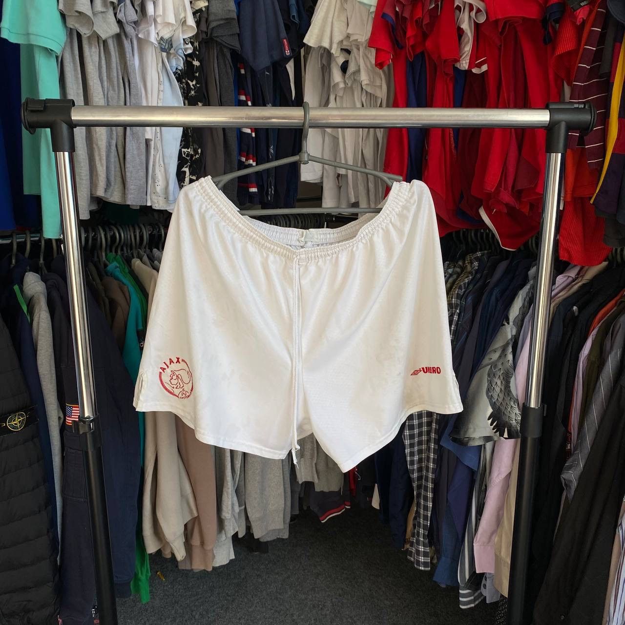 Umbro × Vintage Vintage Umbro FC Ajax 80’s-90’s rare home soccer shorts Size US 34 / EU 50 - 1 Thumbnail