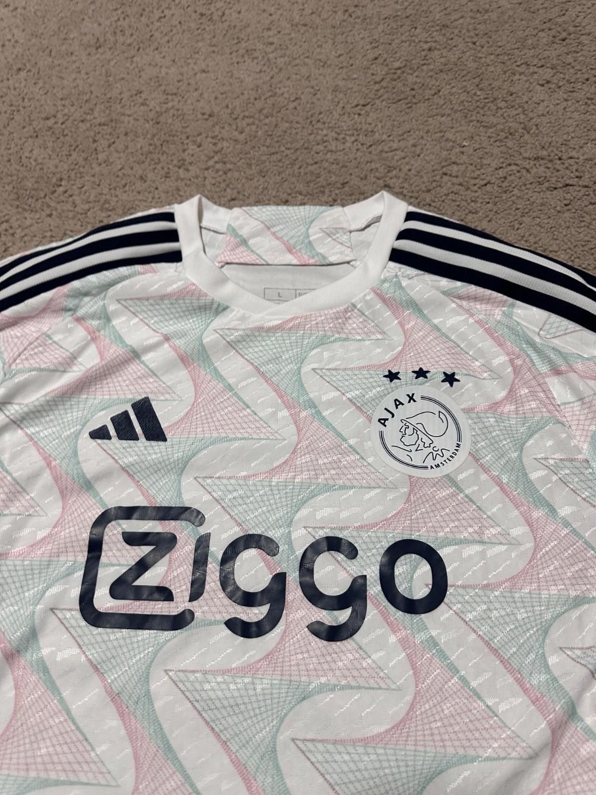 Adidas FC AJAX AMSTERDAM 2023/24 FOOTBALL SOCCER SHIRT AWAY ADIDAS Size US L / EU 52-54 / 3 - 4 Thumbnail