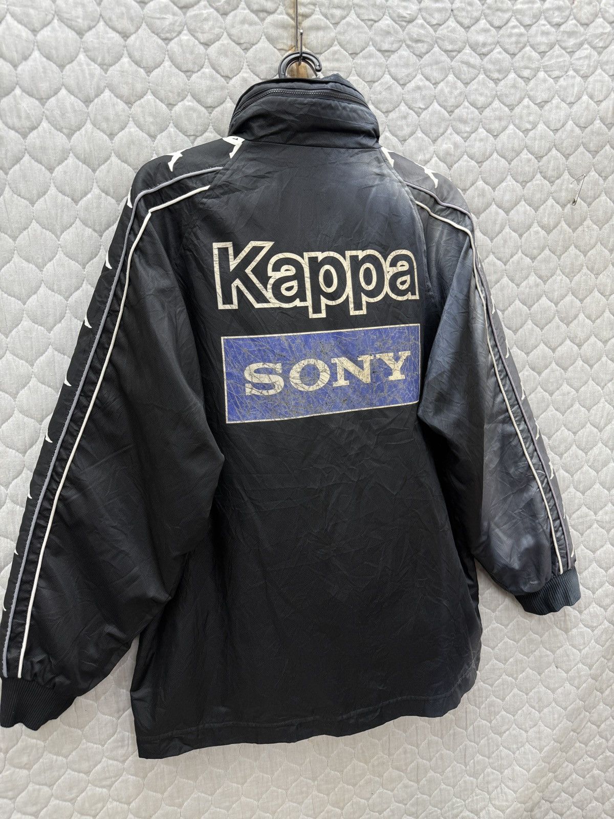 Kappa 🔥🔥🔥ARCHIVE VINTAGE KAPPA SONY JUVENTUS FADED JACKET Size US L / EU 52-54 / 3 - 6 Thumbnail